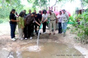 जंगल की प्यास बुझाने निकली महिला शक्ति, 11 वाटर होल्स में भरा जीवनदायी जल।