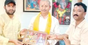 मां महाकाली के दरबार में नतमस्तक हुए हाईकोर्ट के न्यायाधीश आलोक मेहरा, आत्मीय स्वागत से अभिभूत हुए न्यायमूर्ति!